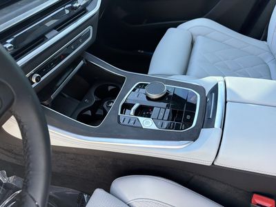 2026 BMW X5 - Photo 23