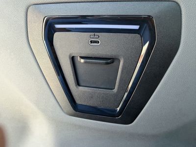 2026 BMW 5 Series - Photo 18