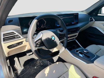 2025 BMW 3 Series - Photo 26