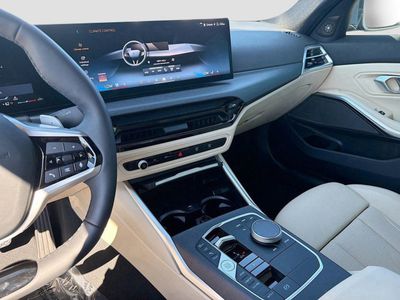 2025 BMW 3 Series - Photo 28