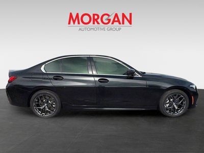2025 BMW 3 Series - Photo 3