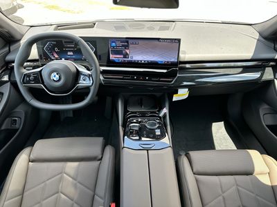 2026 BMW 5 Series - Photo 11