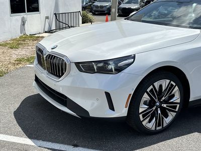 2026 BMW 5 Series - Photo 7