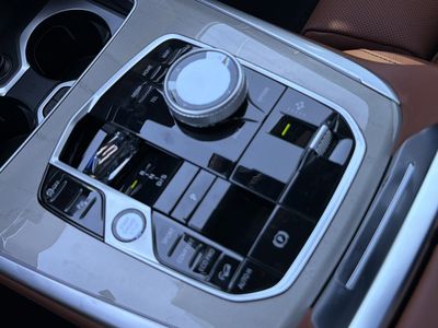 2026 BMW X7 - Photo 39