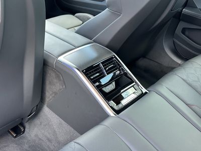 2026 BMW 8 Series - Photo 16
