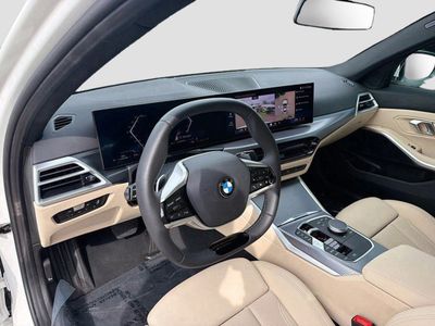 2025 BMW 3 Series - Photo 26