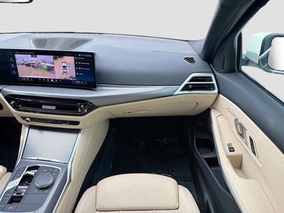 2025 BMW 3 Series - Photo 18