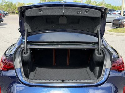 2026 BMW M4 - Photo 12