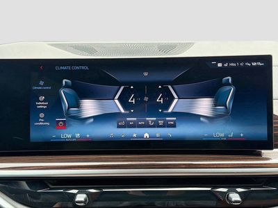 2026 BMW X5 - Photo 36