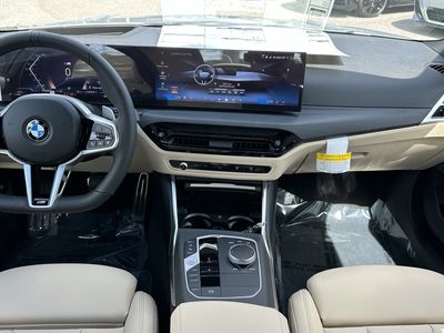2026 BMW 3 Series - Photo 13