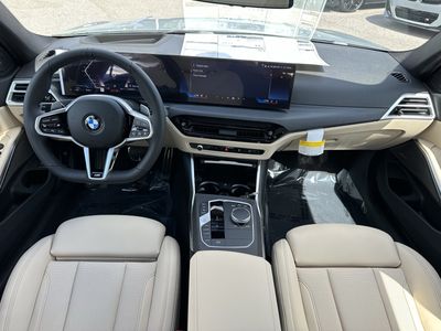 2026 BMW 3 Series - Photo 11