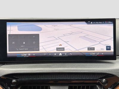 2025 BMW 3 Series - Photo 31