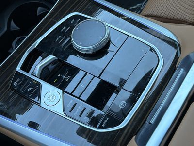 2026 BMW X5 - Photo 36