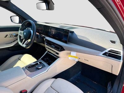 2025 BMW 3 Series - Photo 15