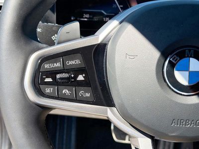 2025 BMW 3 Series - Photo 39