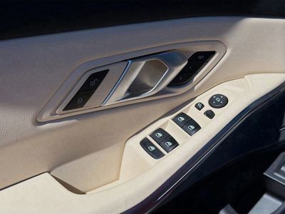 2025 BMW 3 Series - Photo 24
