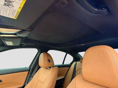 2025 BMW 3 Series - Photo 27