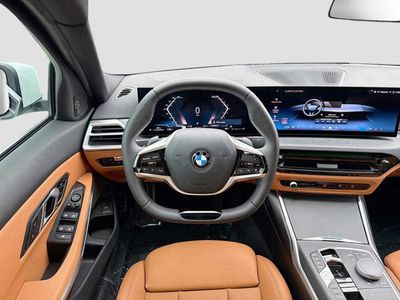 2025 BMW 3 Series - Photo 17