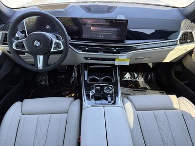 2027 BMW X7 - Photo 13