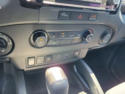 2023 Nissan Frontier - Photo 19