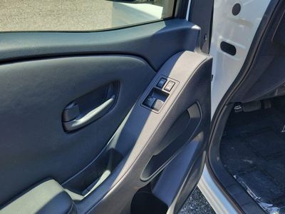 2023 Nissan Frontier - Photo 9