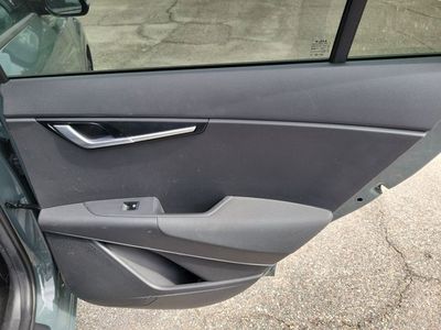 2023 Kia Niro - Photo 33