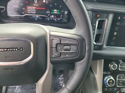 2023 GMC Yukon - Photo 17