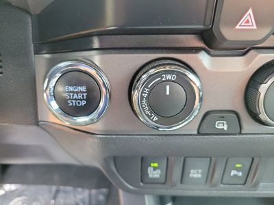 2020 Toyota Tacoma - Photo 26