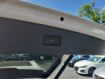 2018 Volkswagen Tiguan - Photo 8