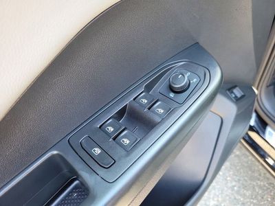 2022 Volkswagen Taos - Photo 8