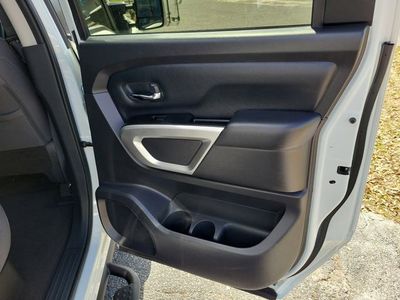 2024 Nissan Titan - Photo 29