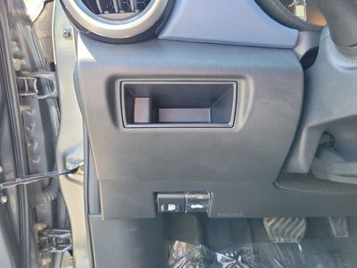 2025 Nissan Versa - Photo 11