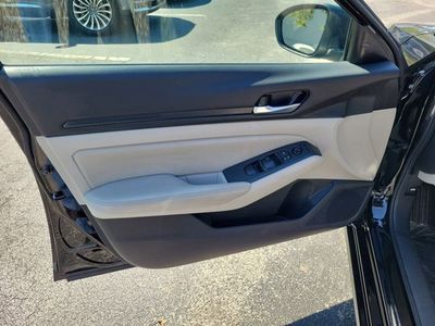 2025 Nissan Altima - Photo 7