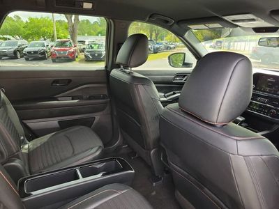 2024 Nissan Pathfinder - Photo 31