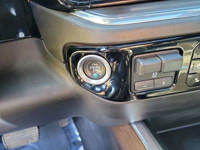 2024 Chevrolet Silverado 3500HD - Photo 21