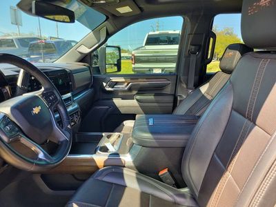 2024 Chevrolet Silverado 3500HD - Photo 11