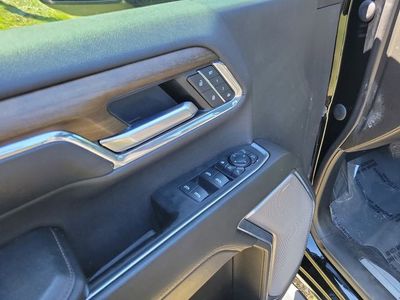 2024 Chevrolet Silverado 3500HD - Photo 9