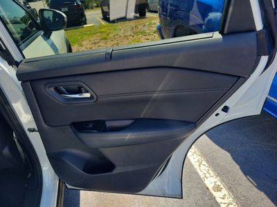 2024 Nissan Rogue - Photo 33