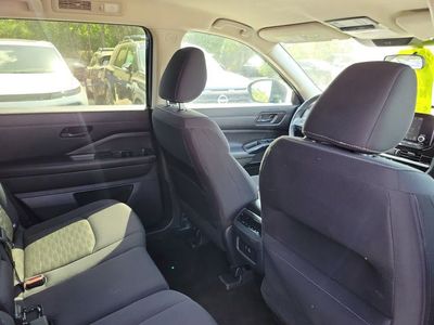 2025 Nissan Pathfinder - Photo 30
