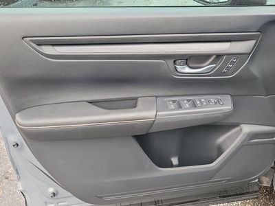 2025 Honda CR-V Hybrid - Photo 17