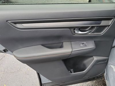 2025 Honda CR-V Hybrid - Photo 11