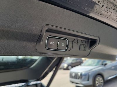 2022 Ford Explorer - Photo 9