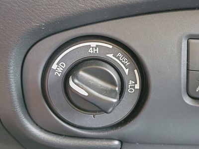2024 Nissan Frontier - Photo 32