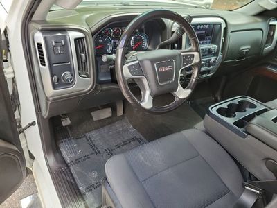 2018 GMC Sierra 2500HD - Photo 18