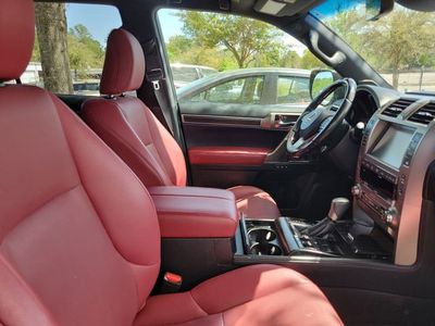 2021 Lexus GX - Photo 33