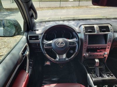 2021 Lexus GX - Photo 25