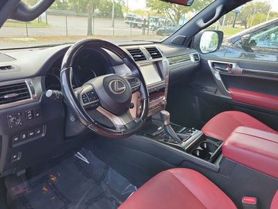 2021 Lexus GX - Photo 11