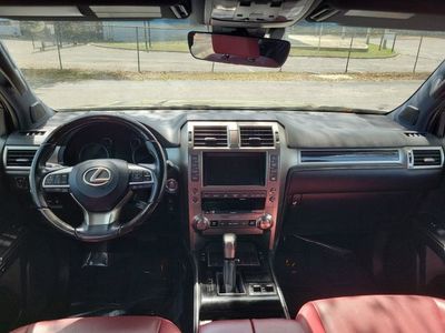 2021 Lexus GX - Photo 24