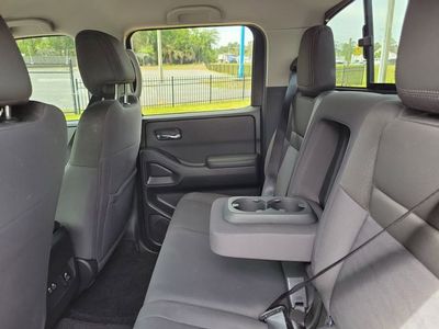 2023 Nissan Frontier - Photo 27