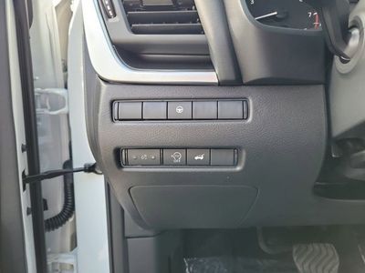 2026 Nissan Rogue - Photo 10